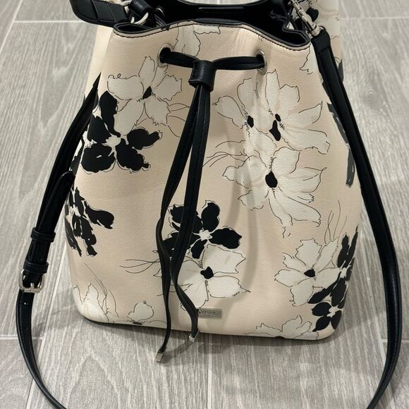 Chaps Black and Cream Floral Shoulder Bag - Picture 1 of 7